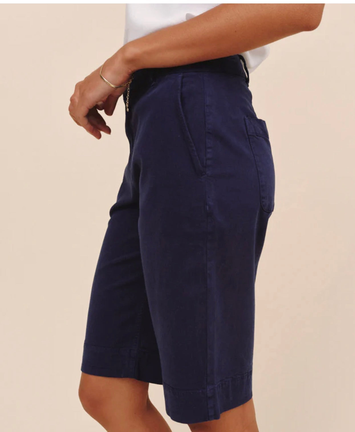Bella Dahl Saige Bermuda Shorts