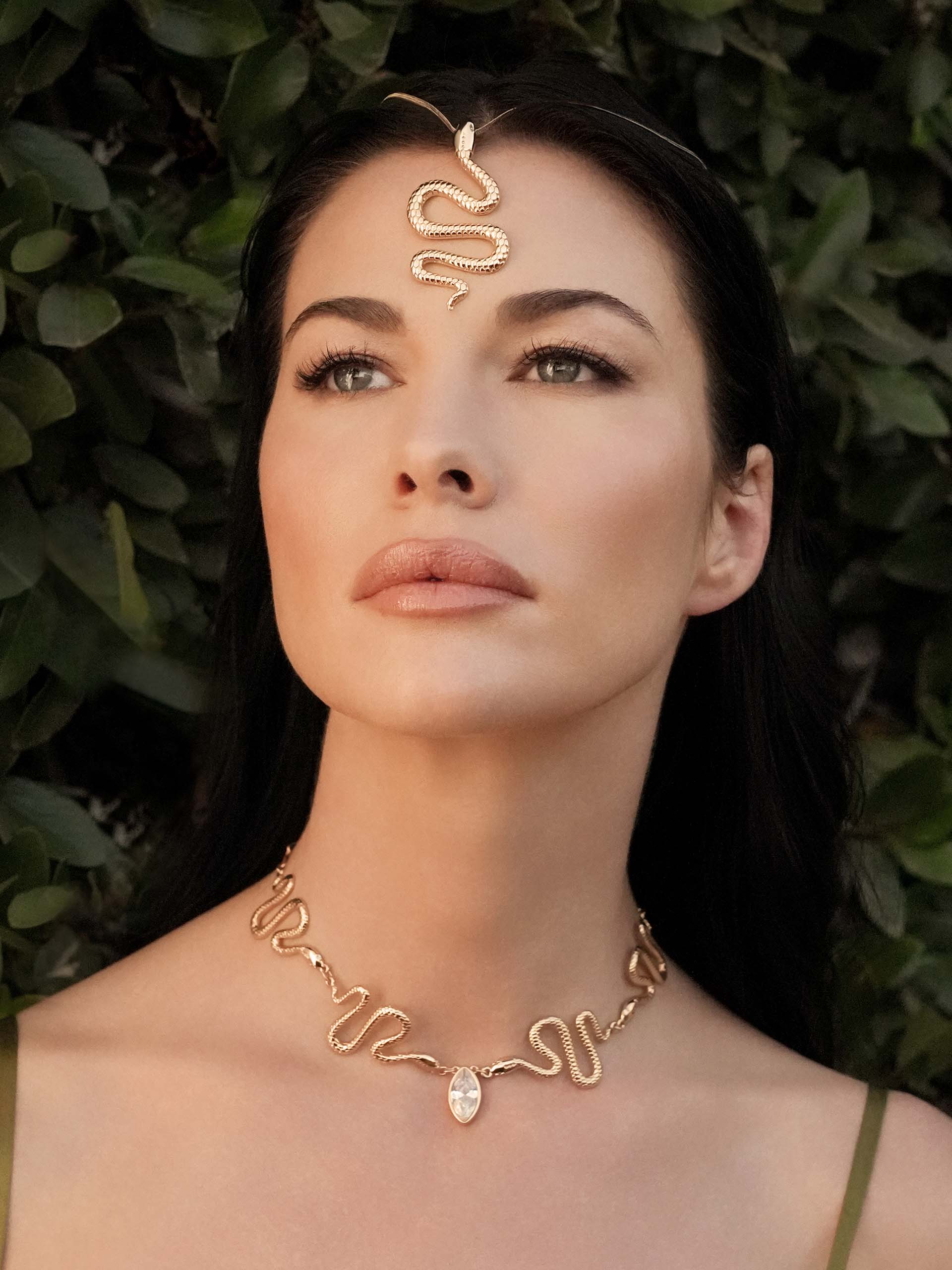 Serpentina Pendant Choker