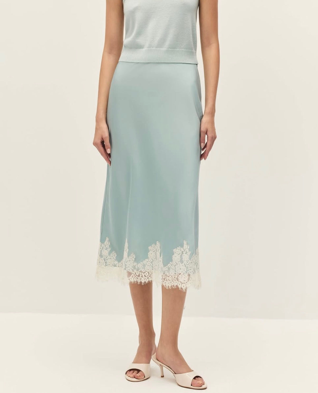 Elodie Enid Satin Skirt -blue