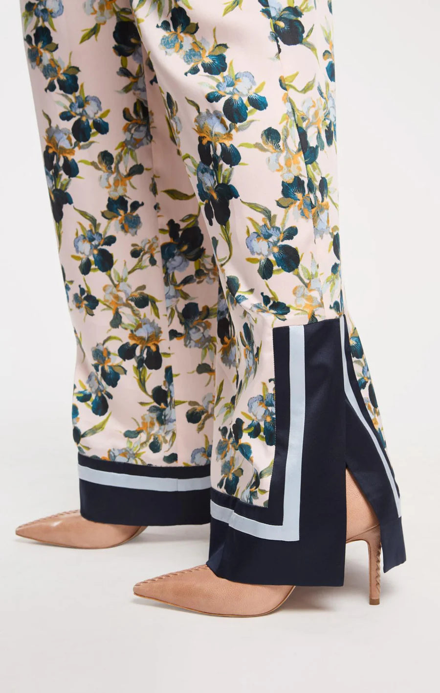 Cinq a Sept Trailing Iris Pants