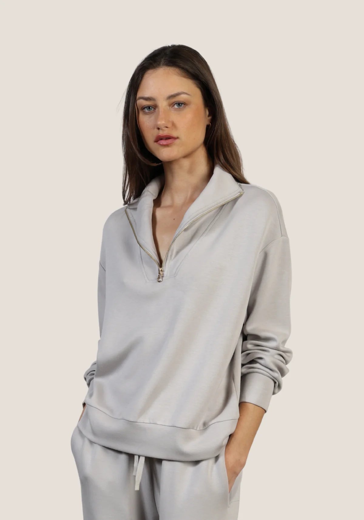 Dylan Weekend 1/2 Zip -Taupe