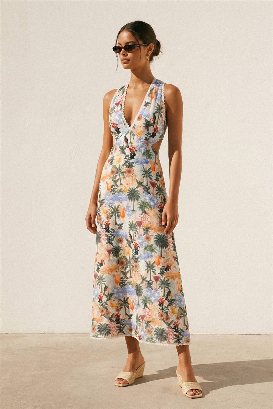 Dress Forum Conversational Contrast Strap Cutout Maxi Dress