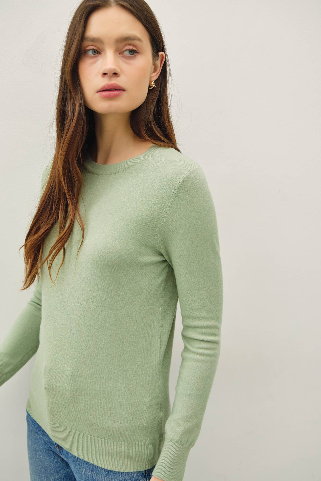 NEW COLOR-VISCOSE CREW NECK SOFT KNIT SWEATER